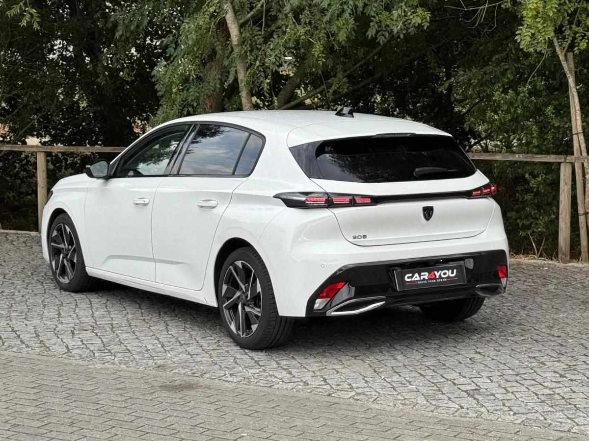 peugeot-308-2022-gasolina-1199cc