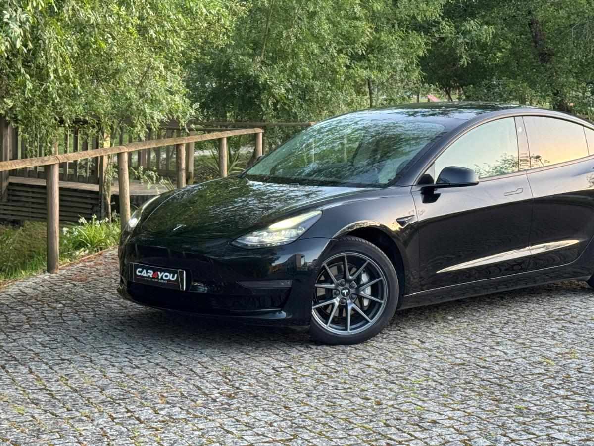 tesla-model-3-2021-eletrico-500cc