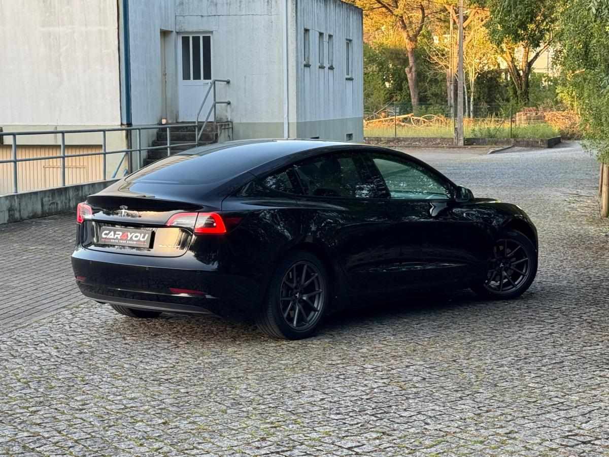 tesla-model-3-2021-eletrico-500cc