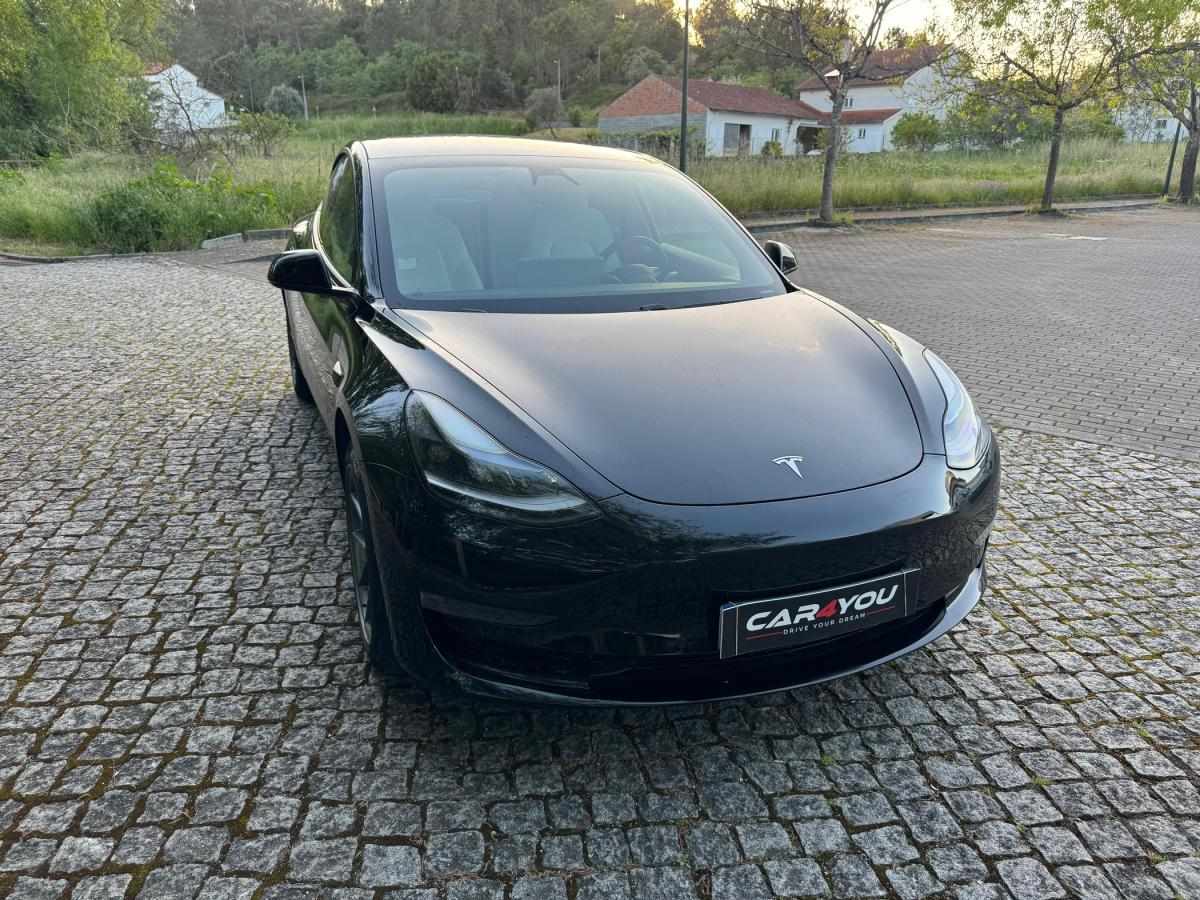 tesla-model-3-2021-eletrico-500cc