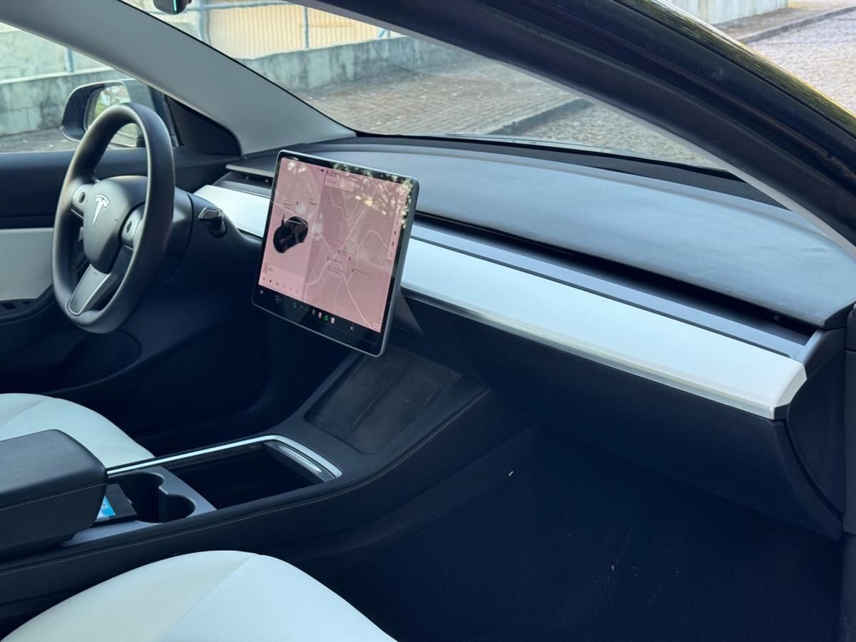 tesla-model-3-2021-eletrico-500cc