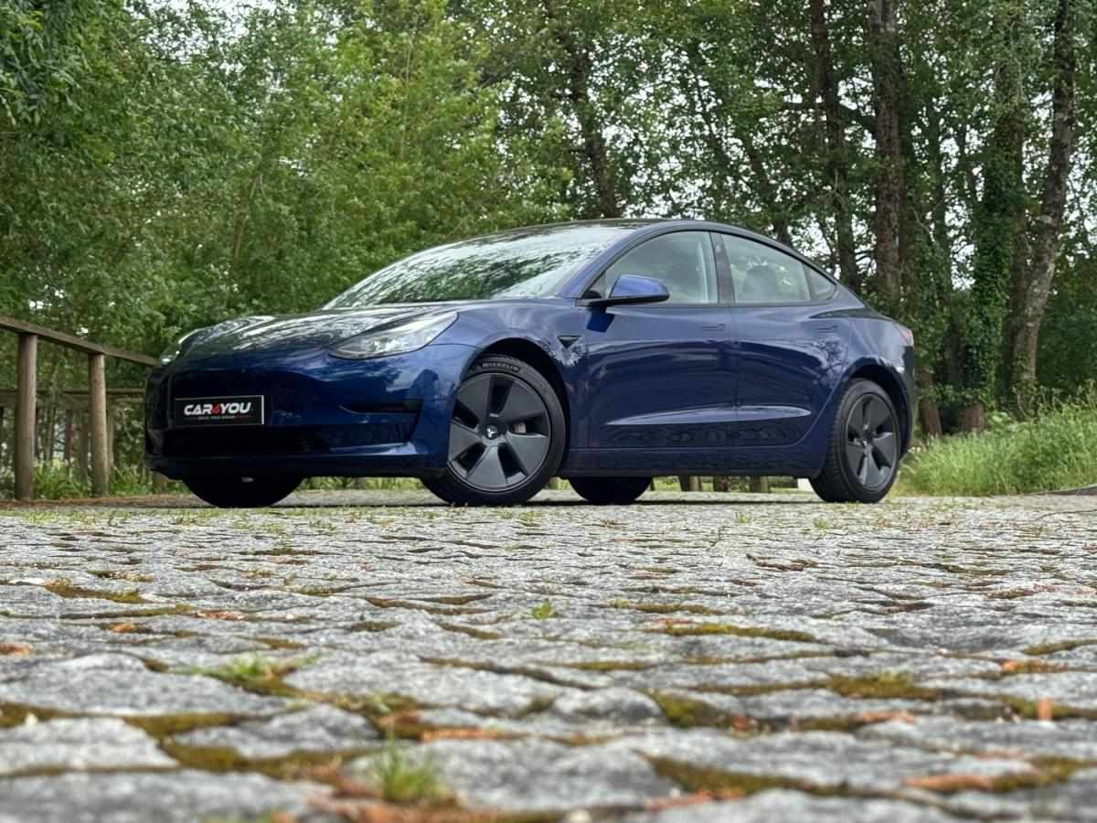tesla-model-3-2021-eletrico-500cc
