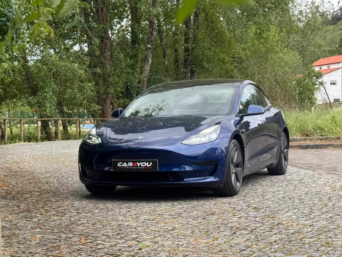 tesla-model-3-2021-eletrico-500cc