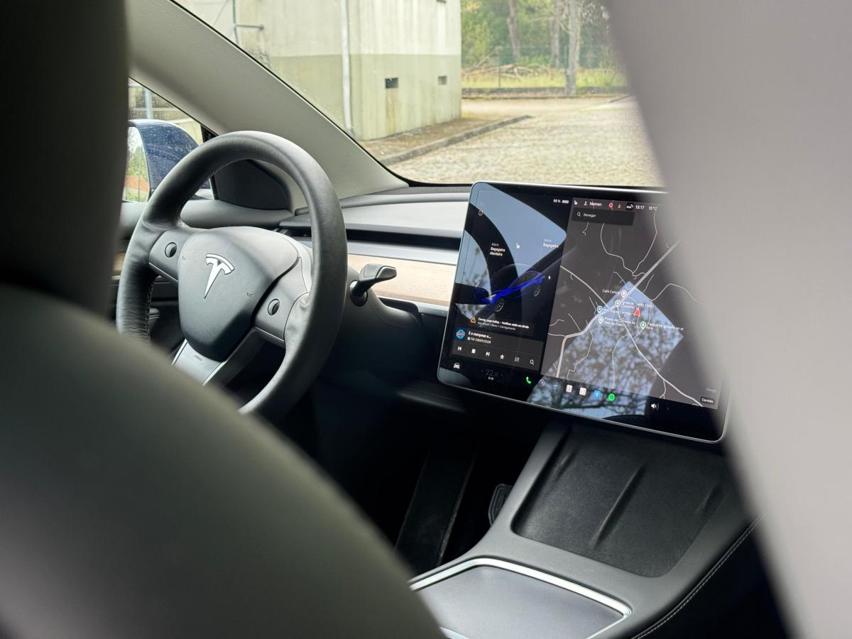tesla-model-3-2021-eletrico-500cc