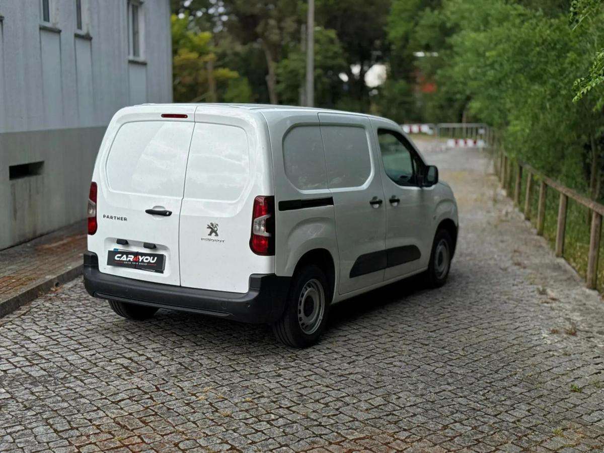 peugeot-partner-2020-diesel-1499cc