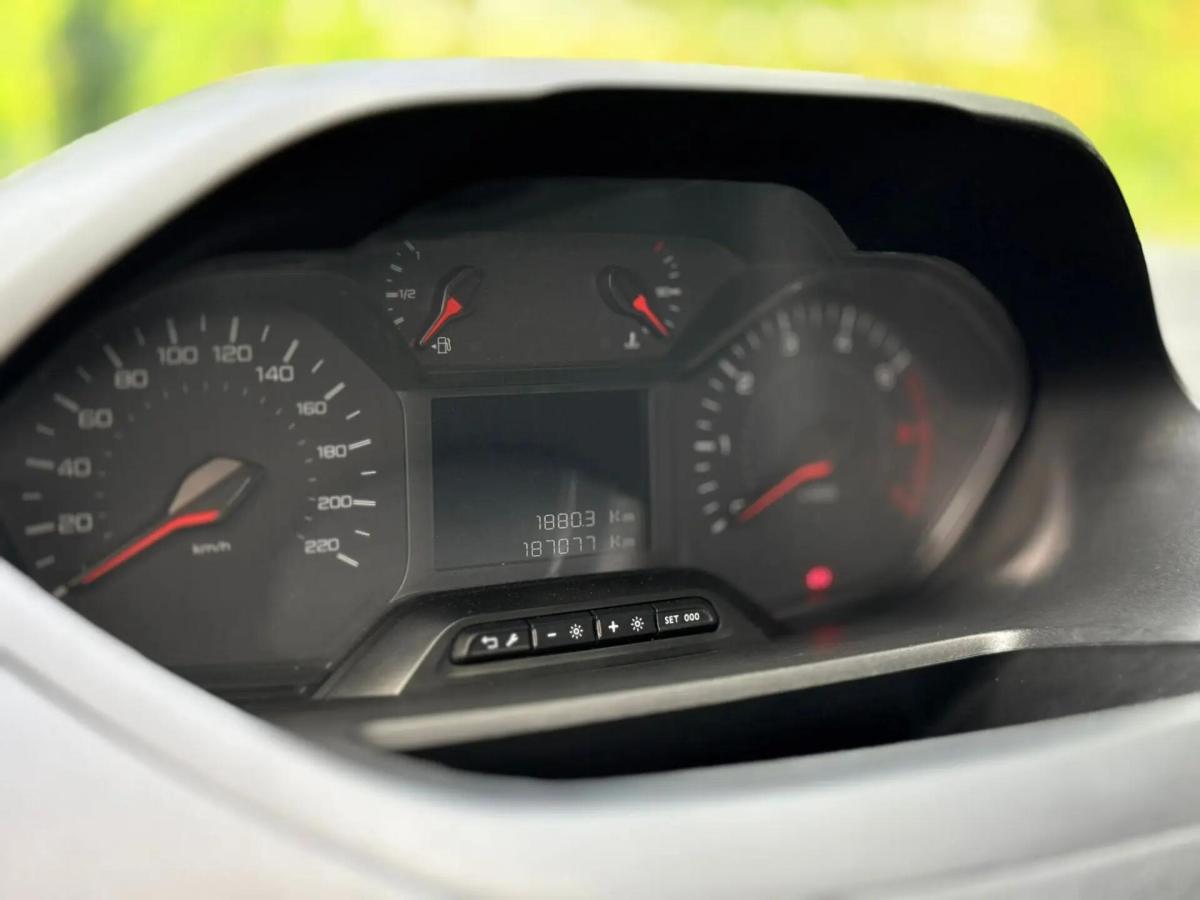 peugeot-partner-2020-diesel-1499cc