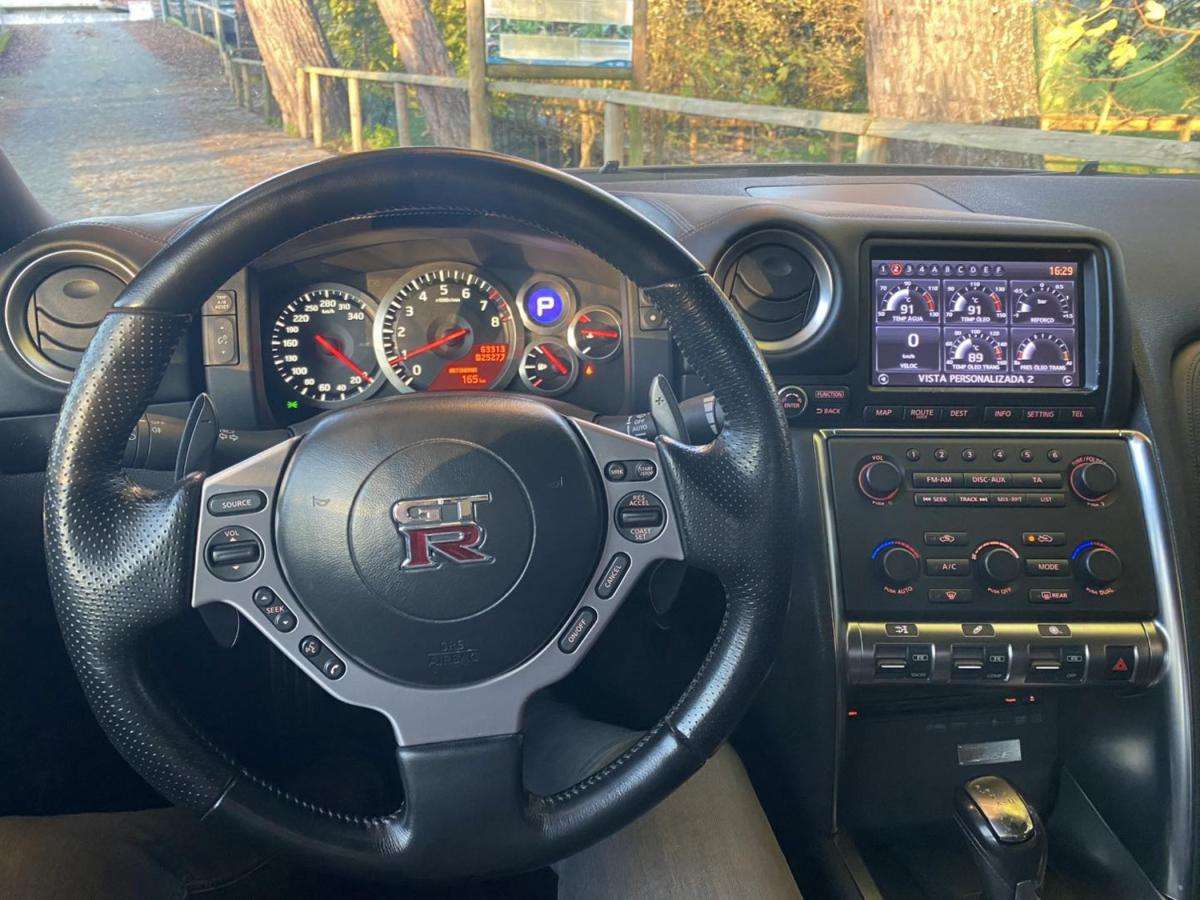 nissan-gt-r-2010-gasolina-3799cc