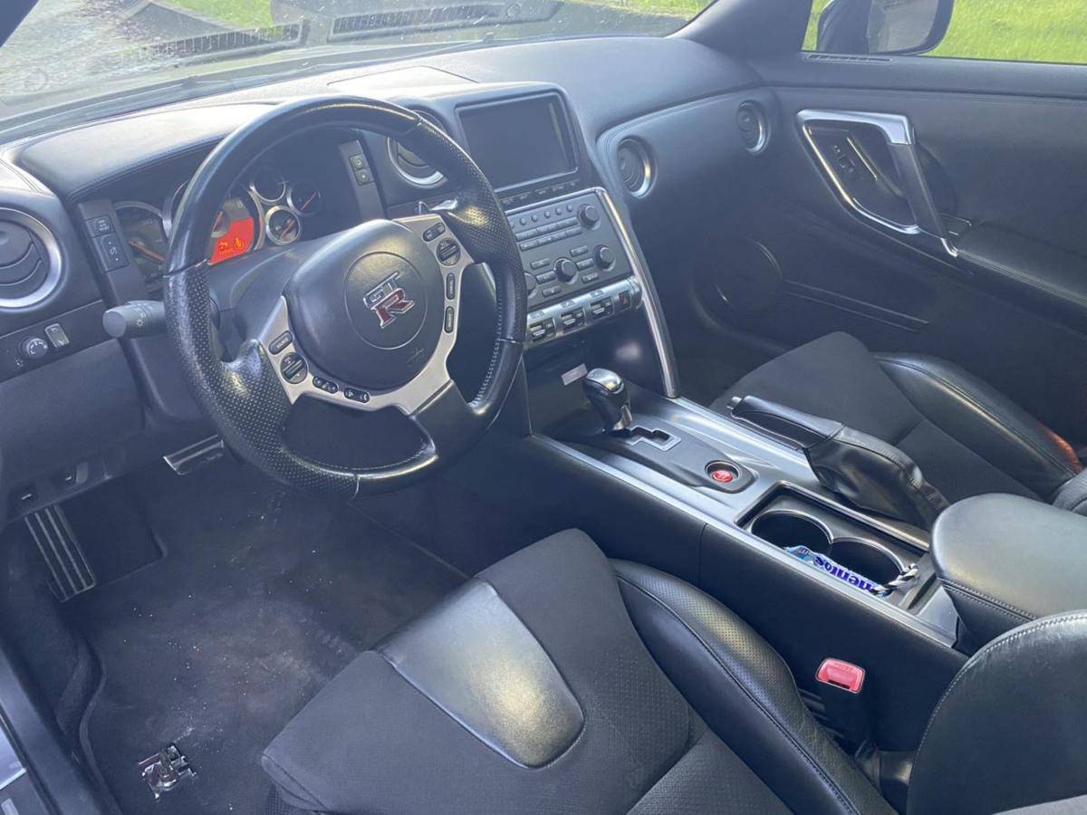 nissan-gt-r-2010-gasolina-3799cc