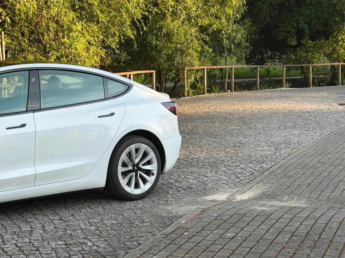tesla-model-3-2022-eletrico-0cc
