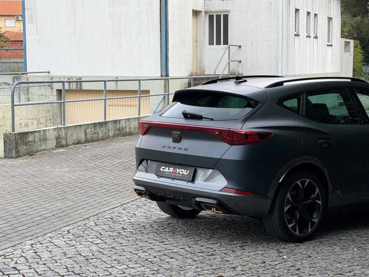 cupra-formentor-2023-hibrido-a-gasolina-1395cc