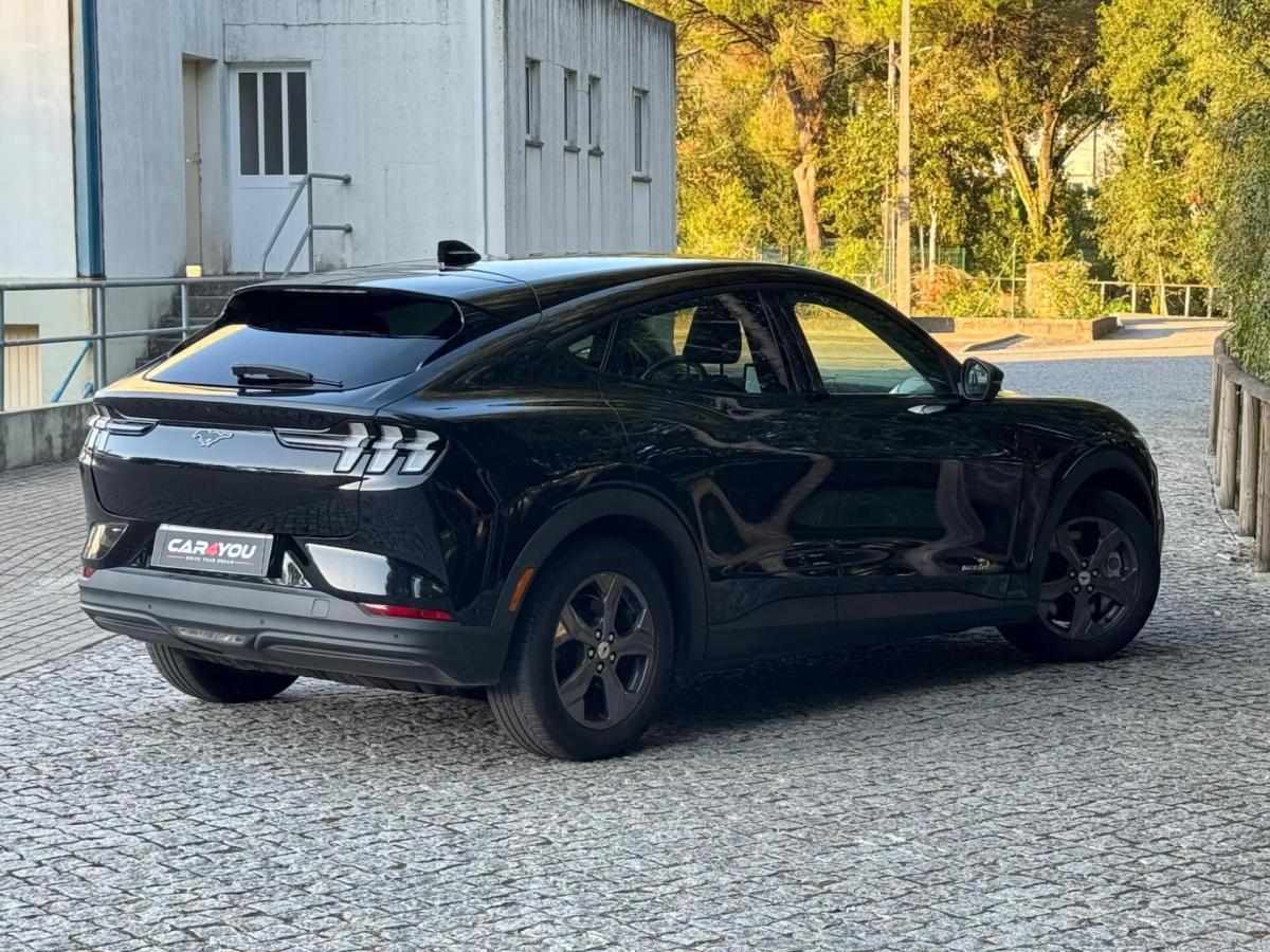 ford-mustang-mach-e-2022-eletrico-0cc