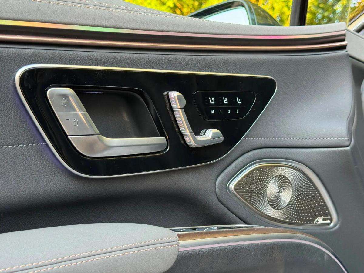 mercedes-benz-eqs-2024-eletrico-0cc