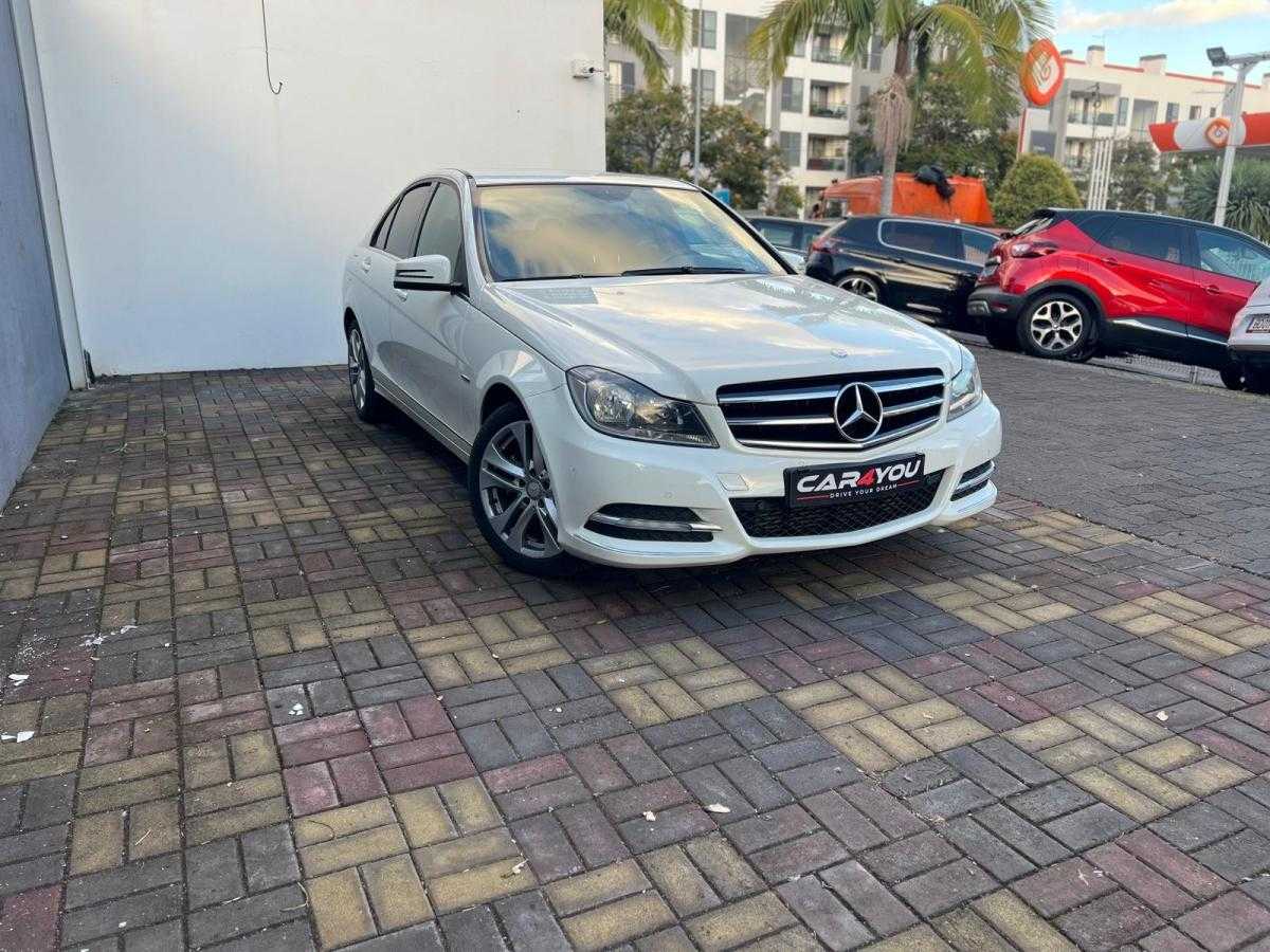 mercedes-benz-classe-c-2011-diesel-2143cc
