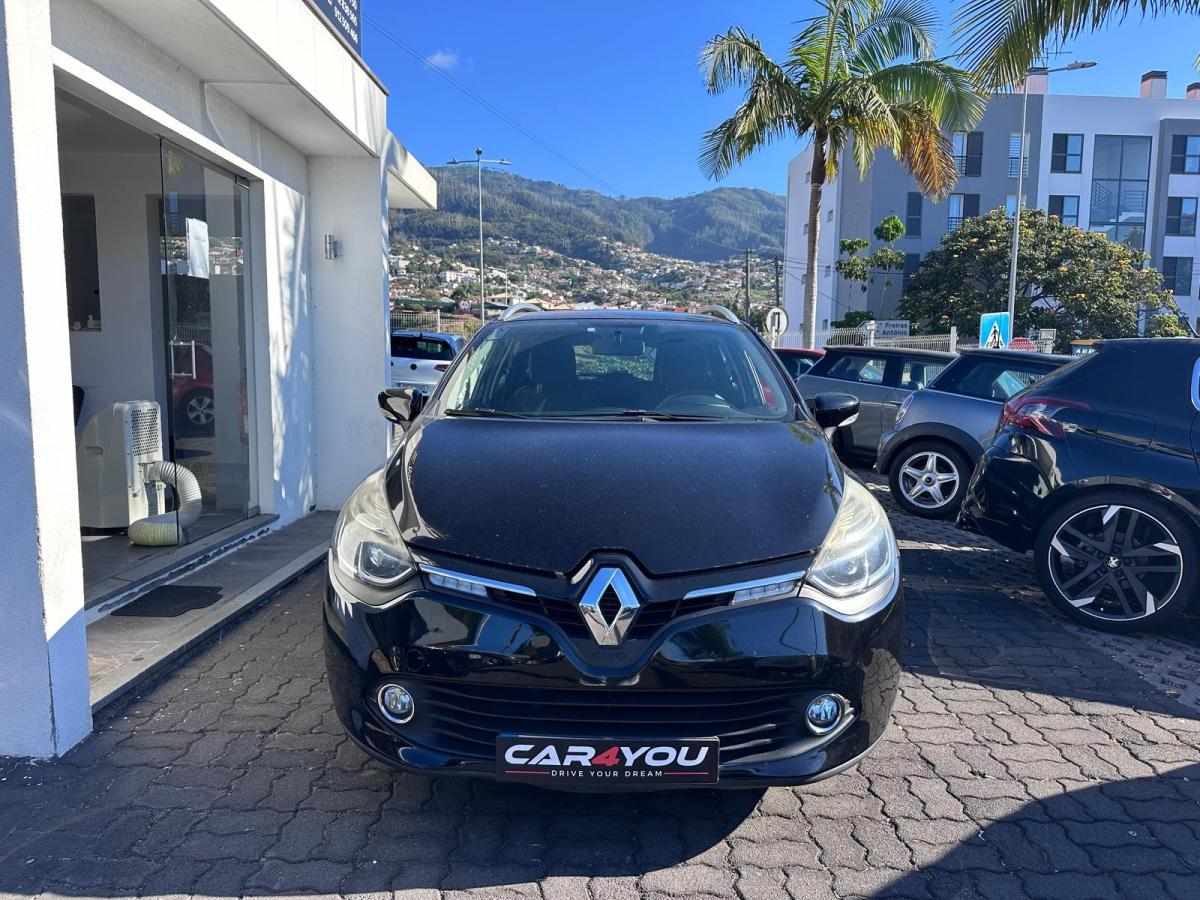renault-clio-sport-tourer-2015-diesel-1461cc