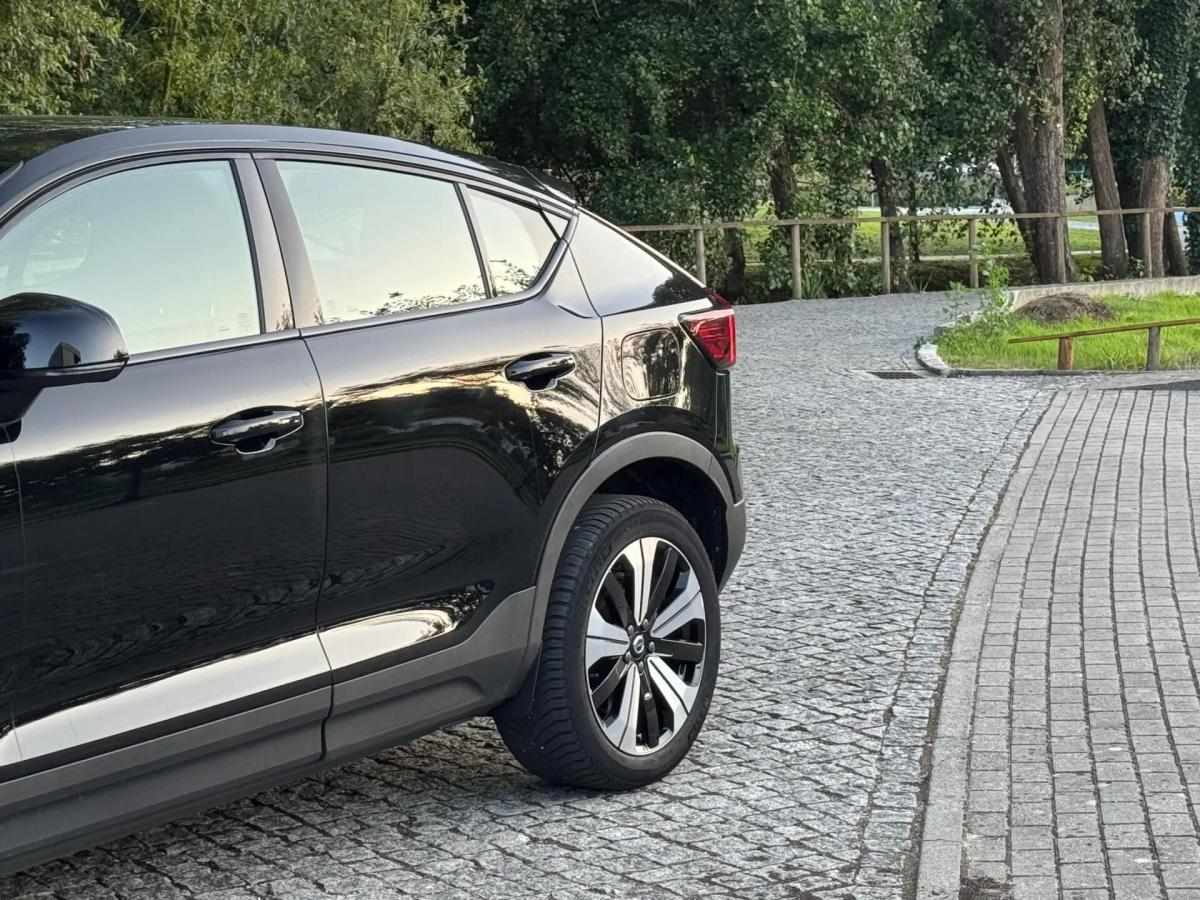 volvo-c40-2023-eletrico-0cc
