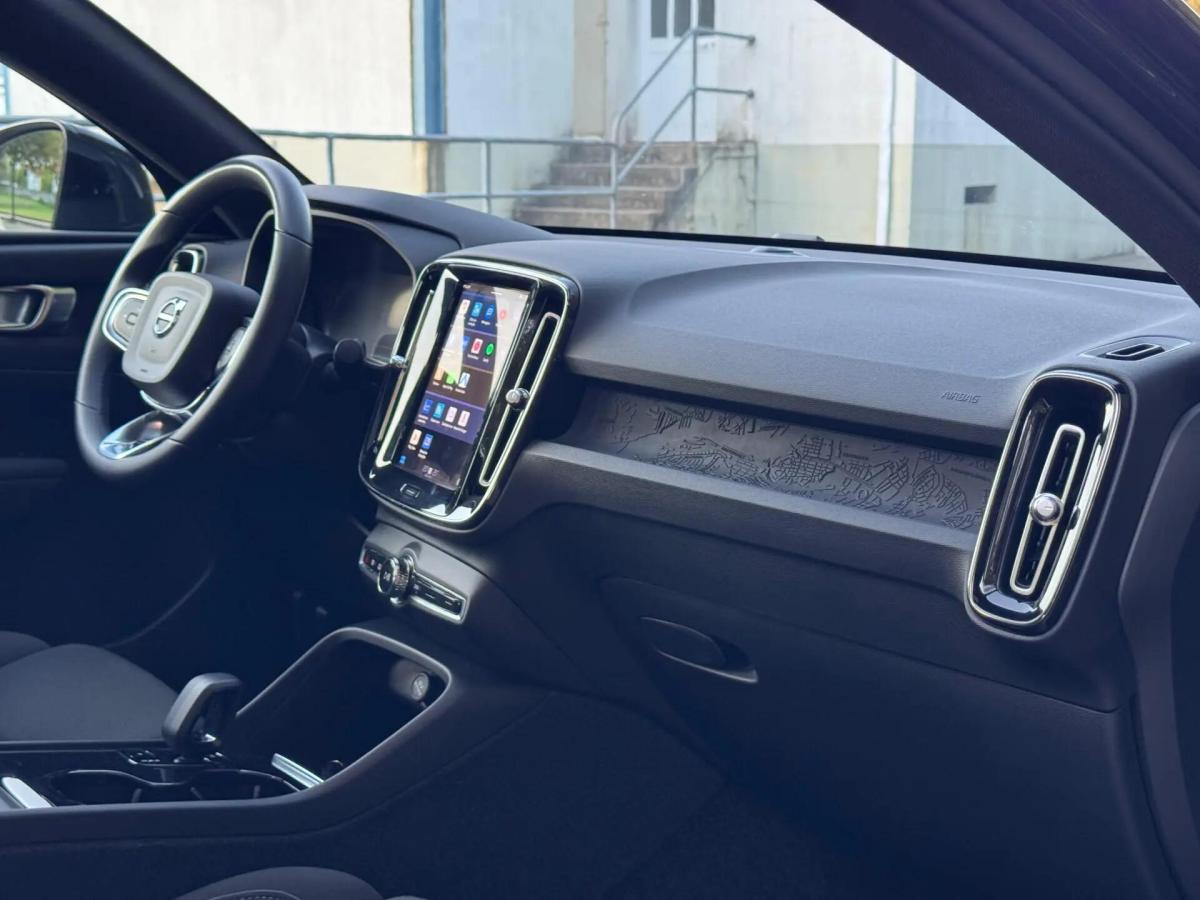 volvo-c40-2023-eletrico-0cc