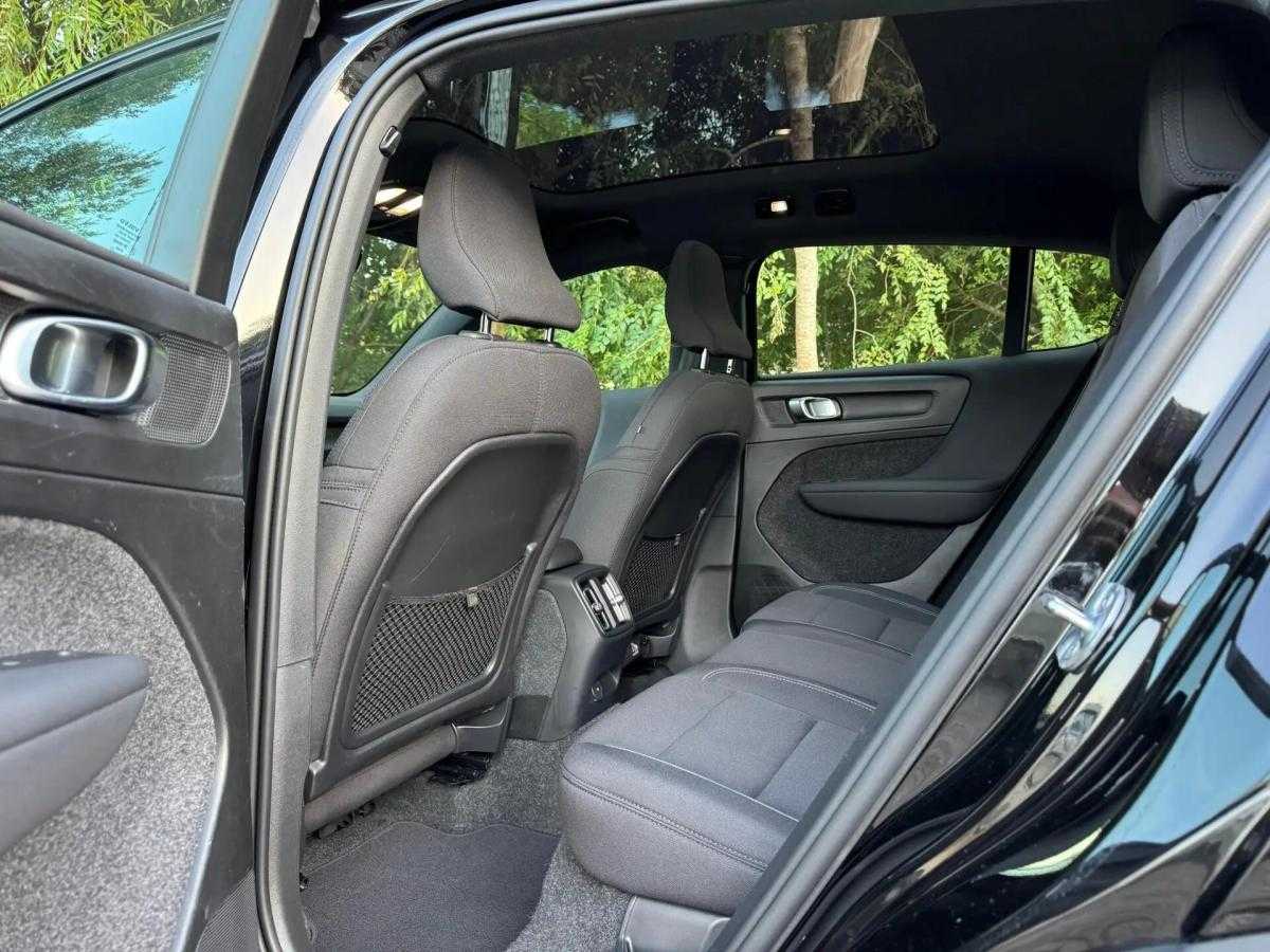 volvo-c40-2023-eletrico-0cc