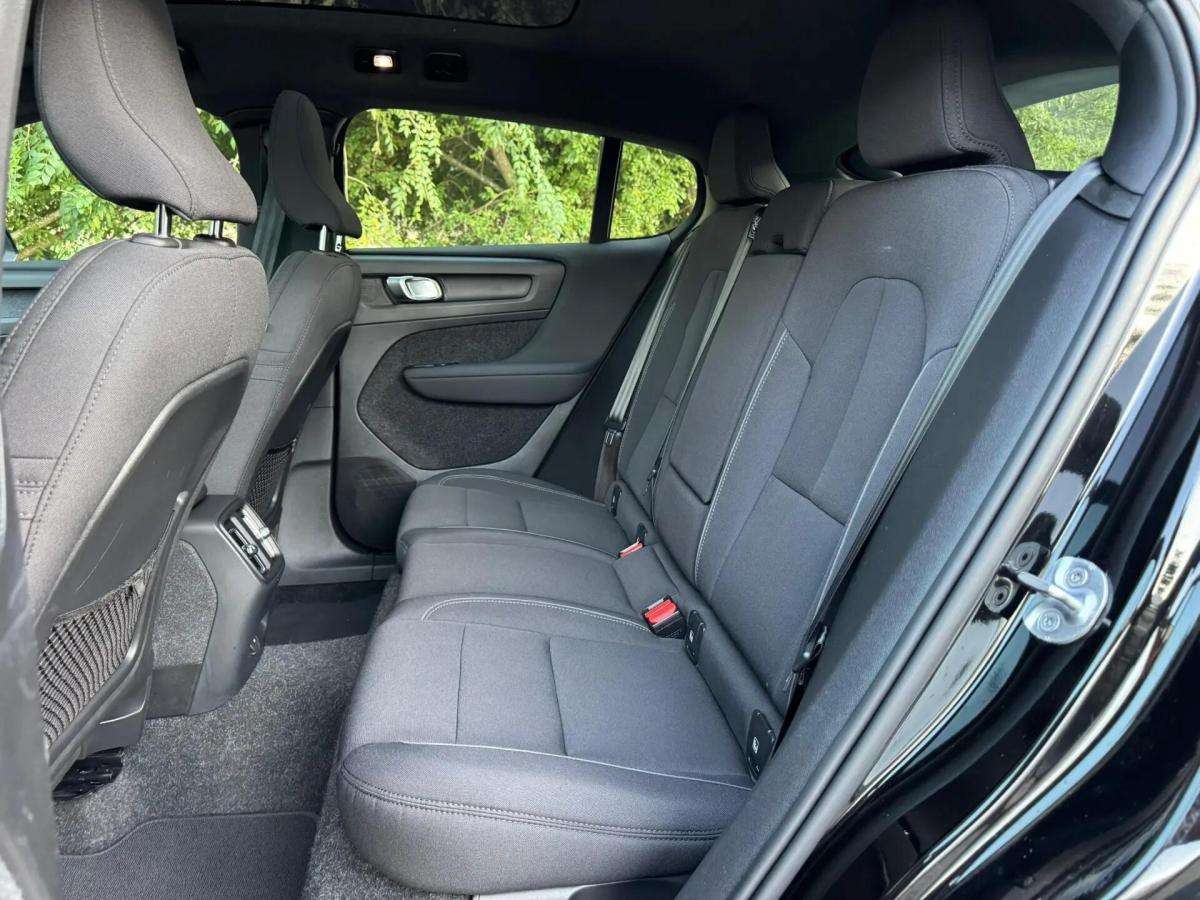volvo-c40-2023-eletrico-0cc