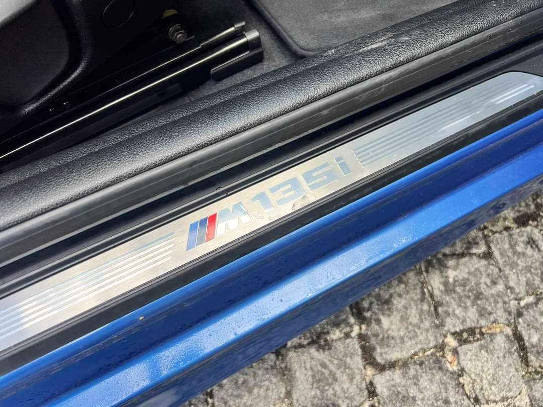 bmw-serie-1-2015-gasolina-2979cc
