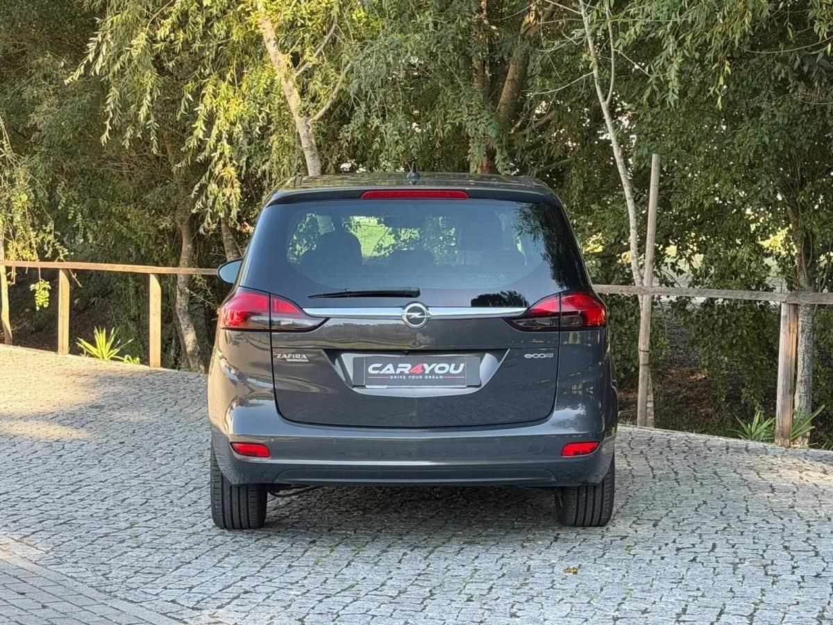 opel-zafira-2014-diesel-1598cc