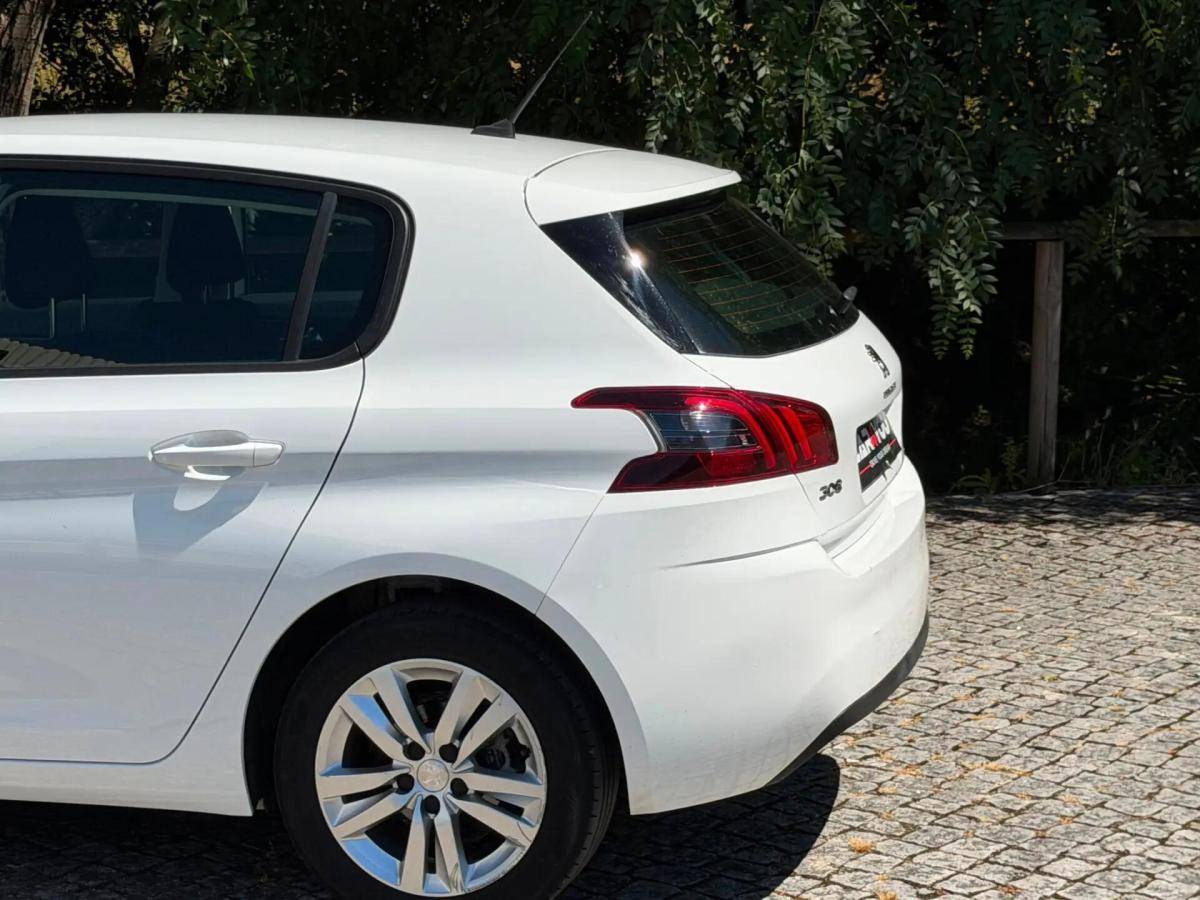 peugeot-308-2019-diesel-1499cc