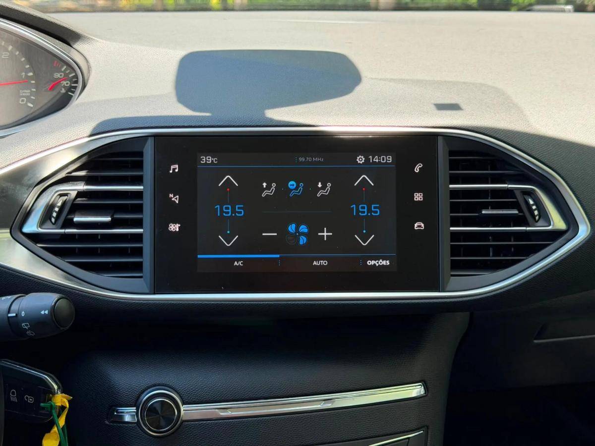 peugeot-308-2019-diesel-1499cc