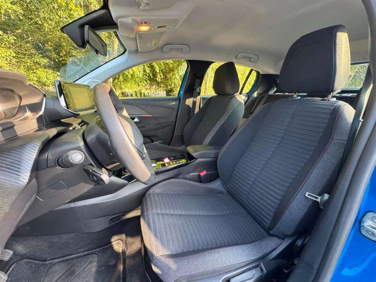 peugeot-e-208-2023-eletrico-0cc