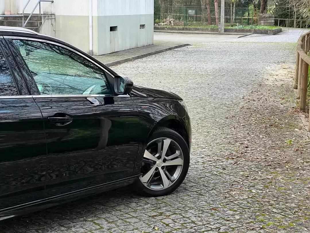 peugeot-308-sw-2016-gasolina-1199cc