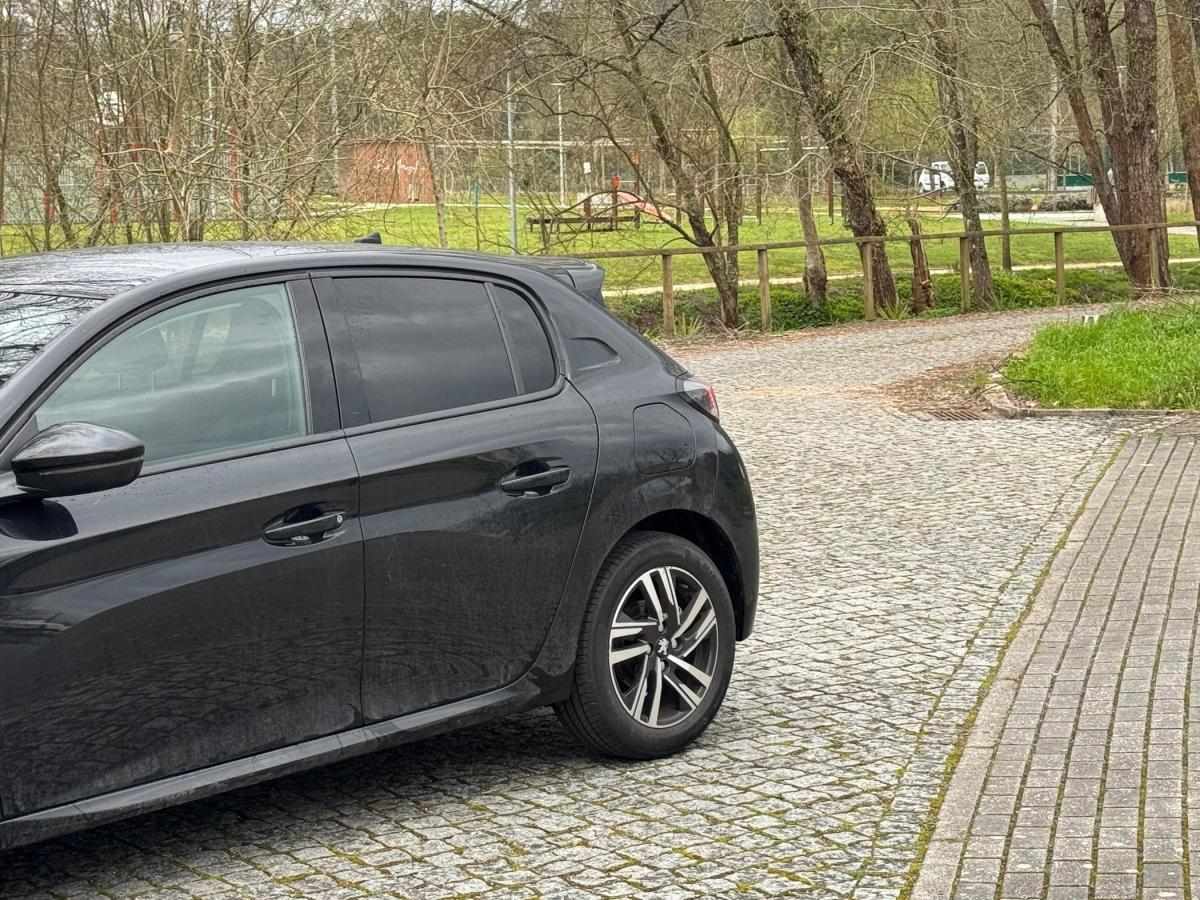 peugeot-208-2021-gasolina-1199cc