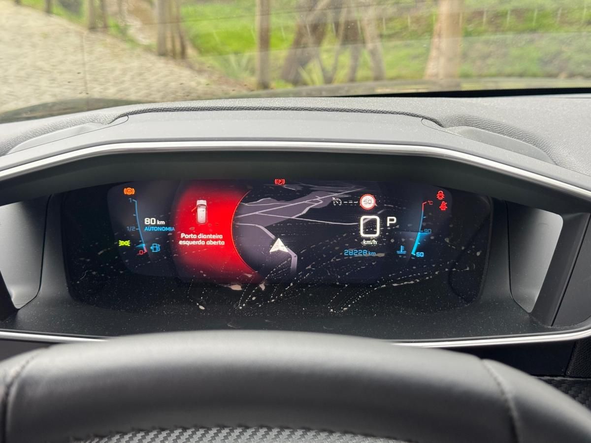 peugeot-208-2021-gasolina-1199cc