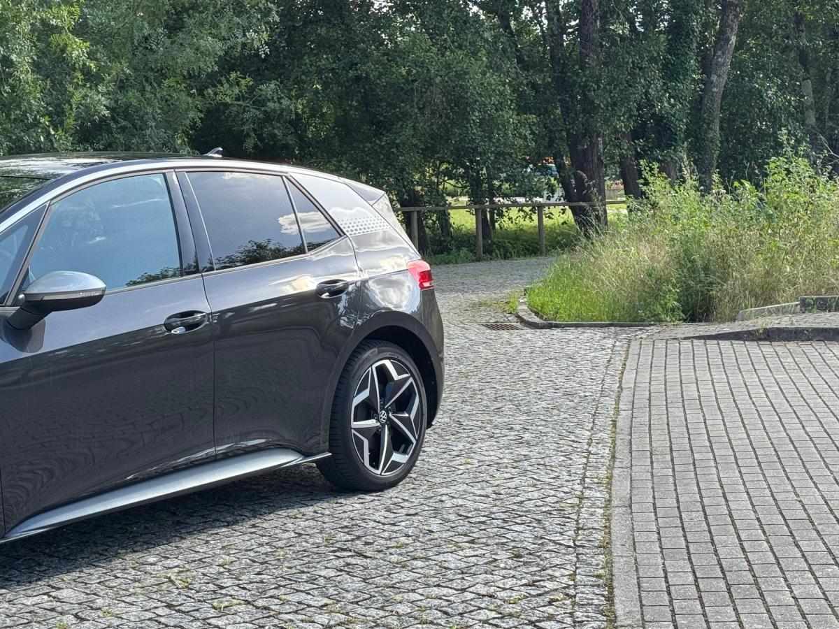 volkswagen-id-3-2020-eletrico-500cc
