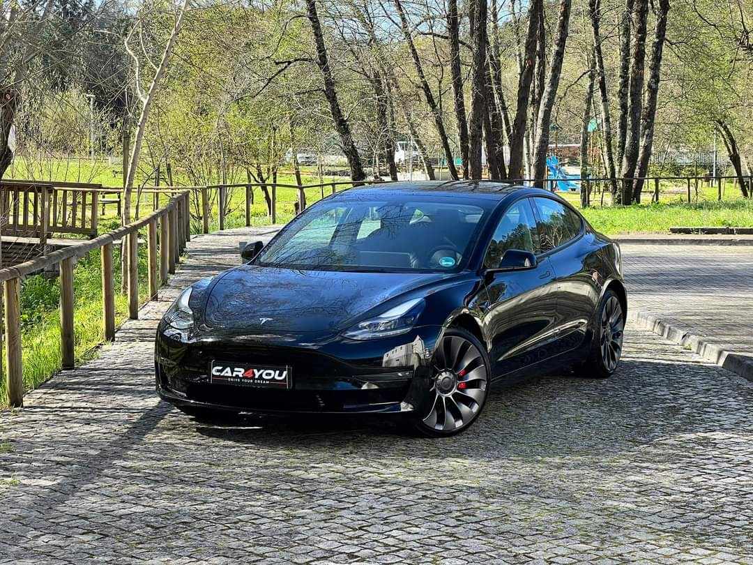 tesla-model-3-2022-eletrico-500cc