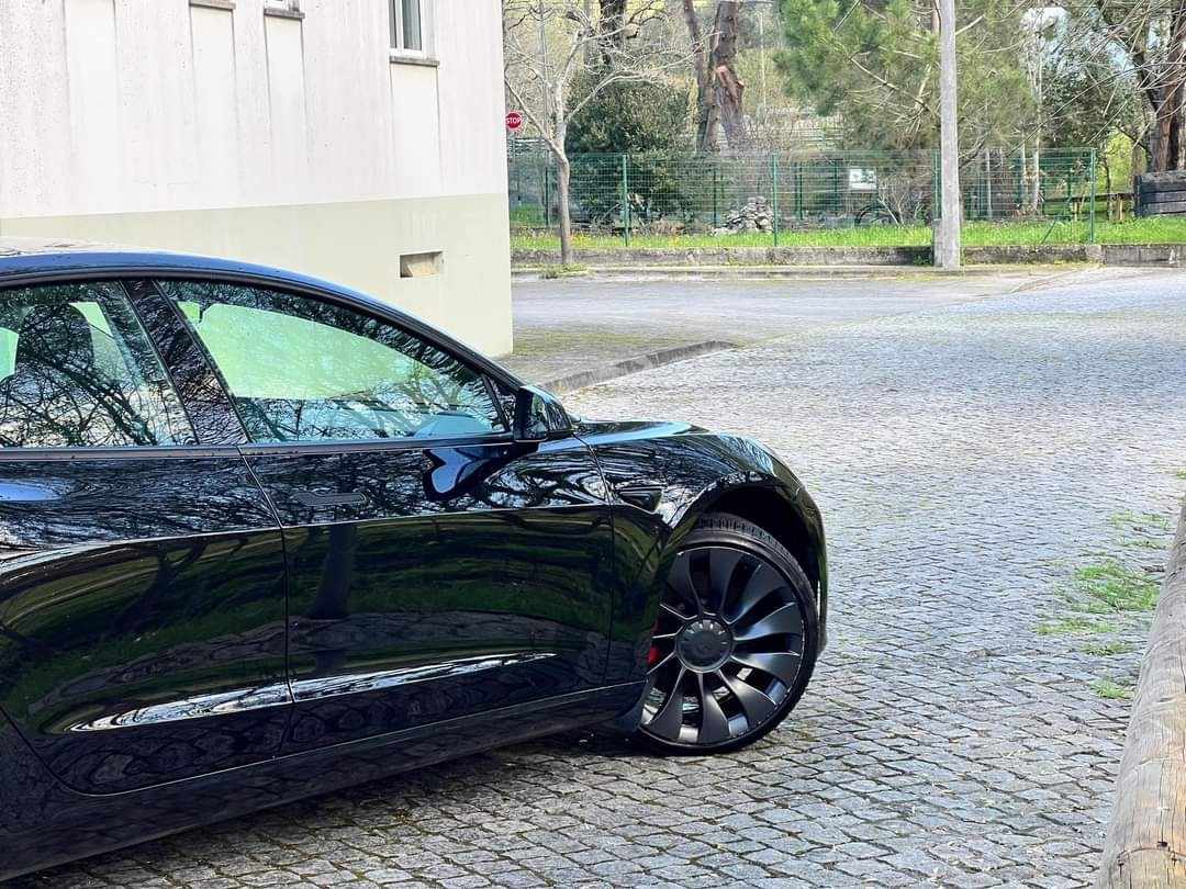 tesla-model-3-2022-eletrico-500cc