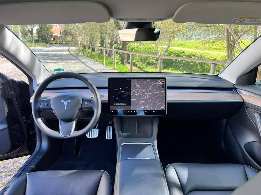 tesla-model-3-2022-eletrico-500cc