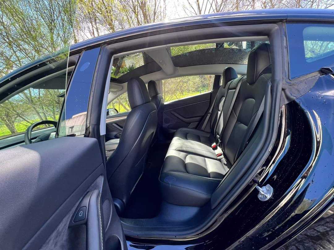 tesla-model-3-2022-eletrico-500cc