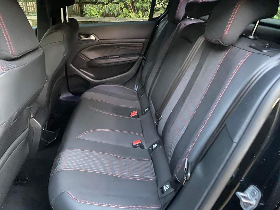 peugeot-308-2020-gasolina-1199cc