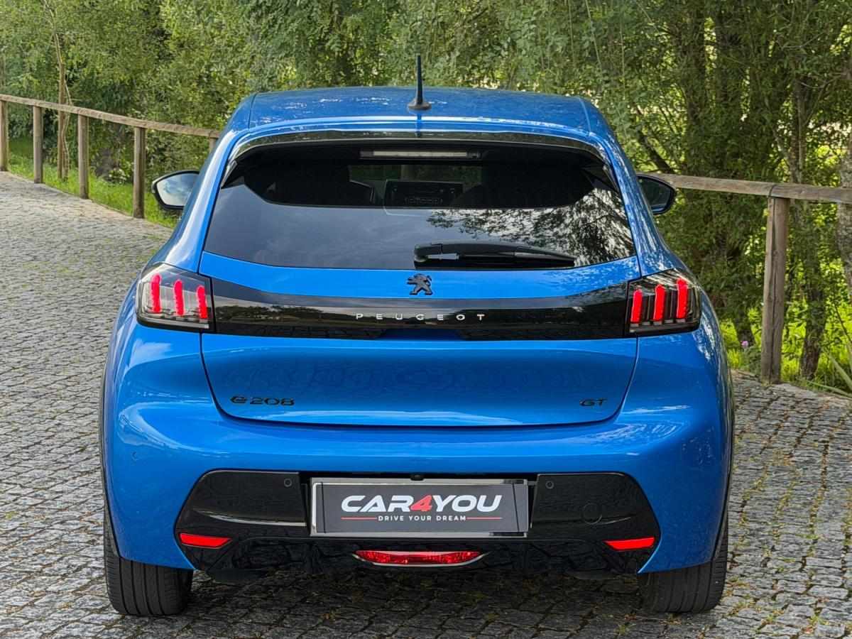 peugeot-208-2020-eletrico-500cc