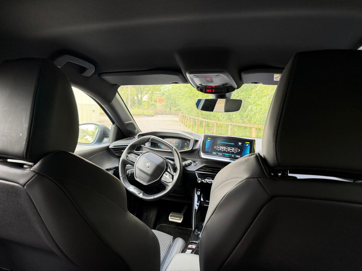 peugeot-208-2020-eletrico-500cc