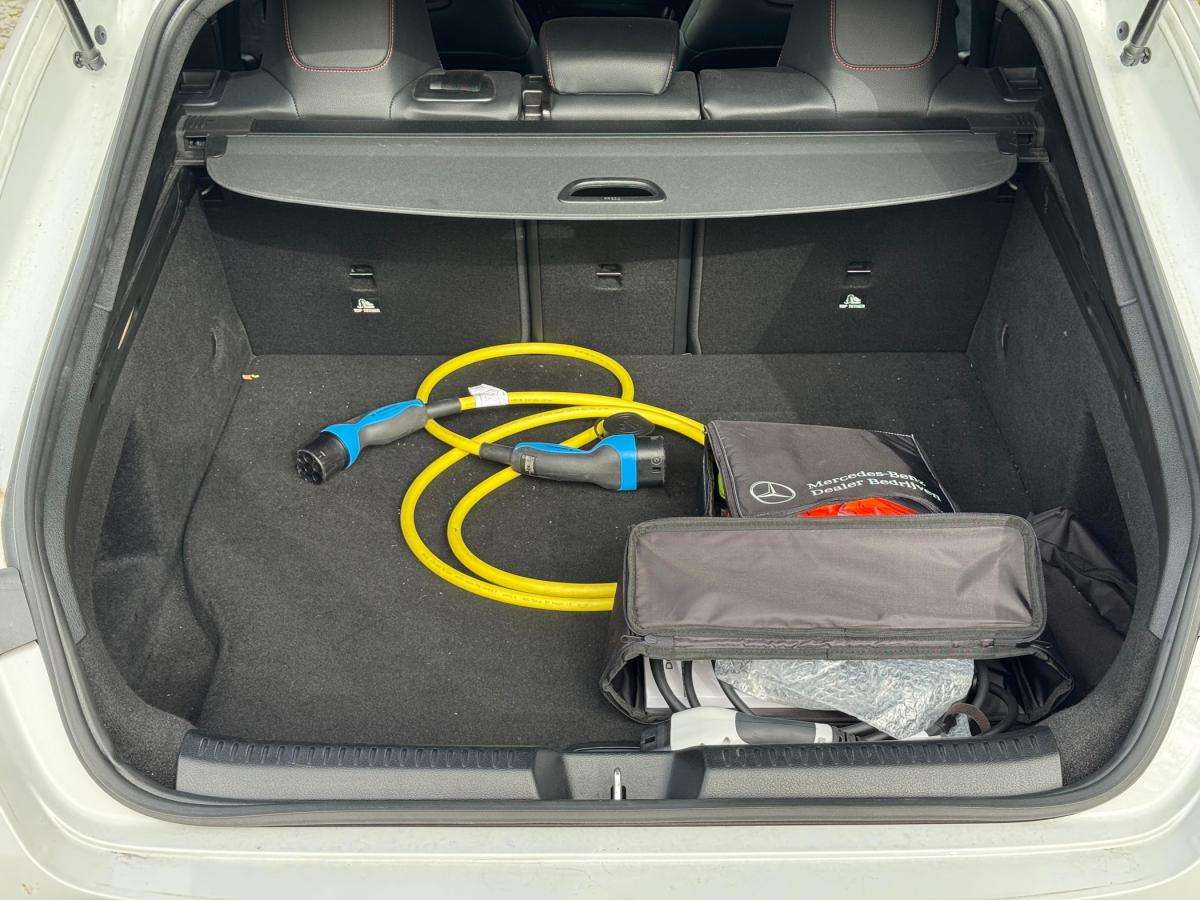 mercedes-benz-cla-2021-hibrido-a-gasolina-1332cc