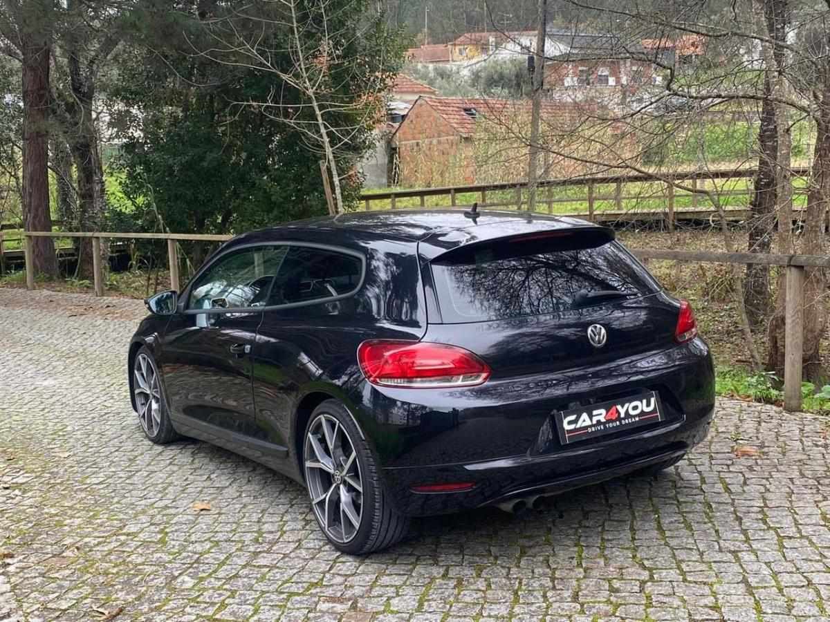 volkswagen-scirocco-2011-diesel-1968cc
