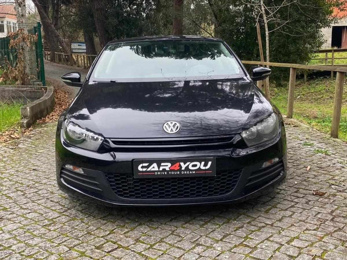 volkswagen-scirocco-2011-diesel-1968cc
