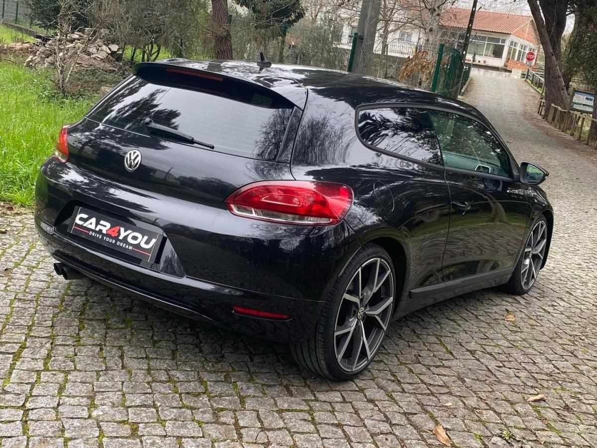 volkswagen-scirocco-2011-diesel-1968cc