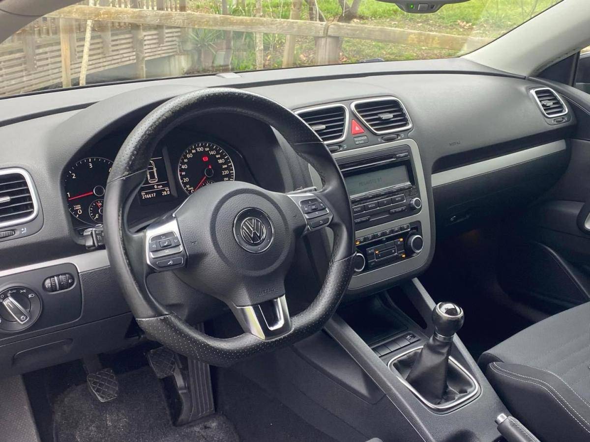 volkswagen-scirocco-2011-diesel-1968cc
