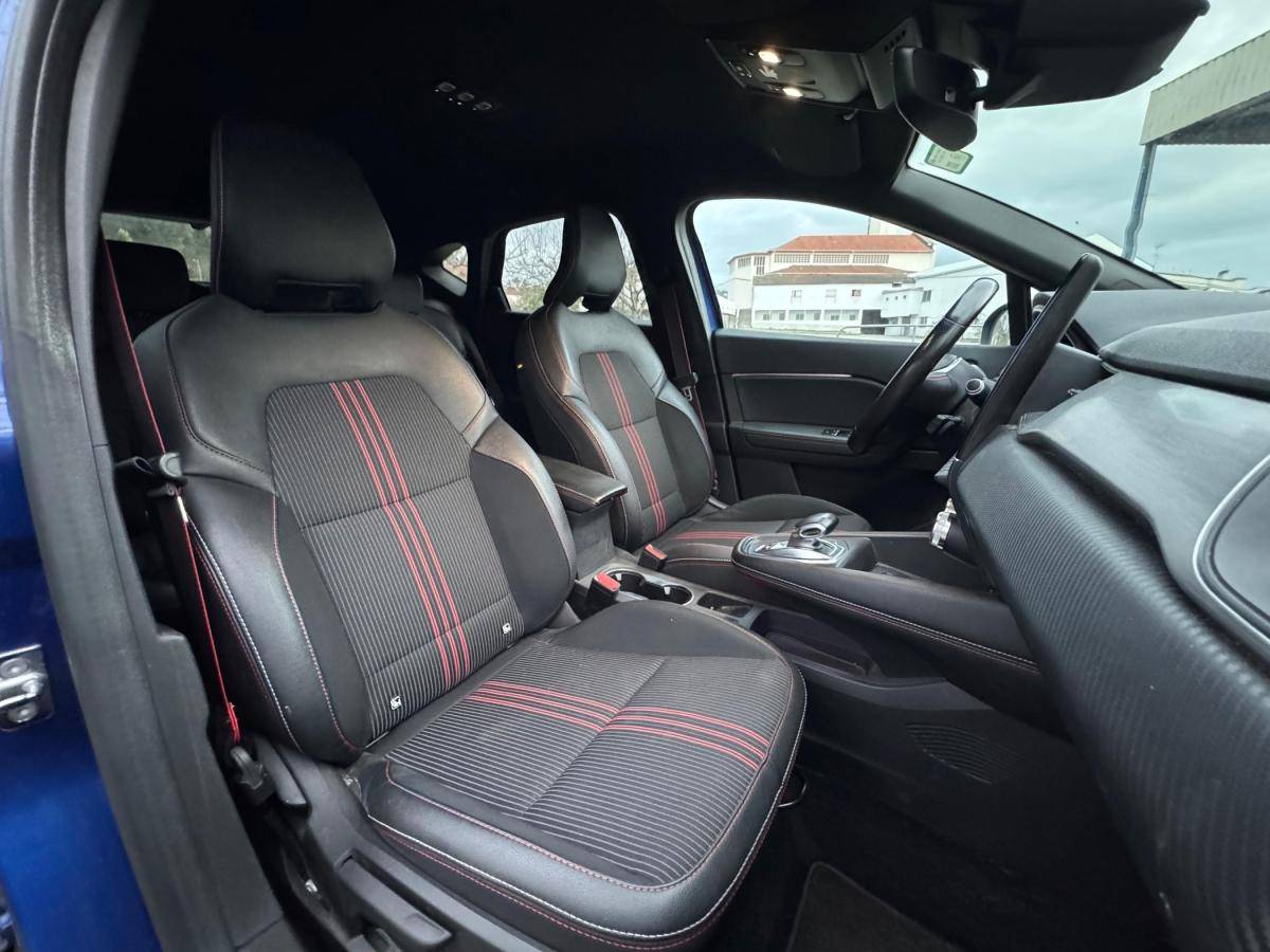 renault-captur-2022-hibrido-a-gasolina-1598cc