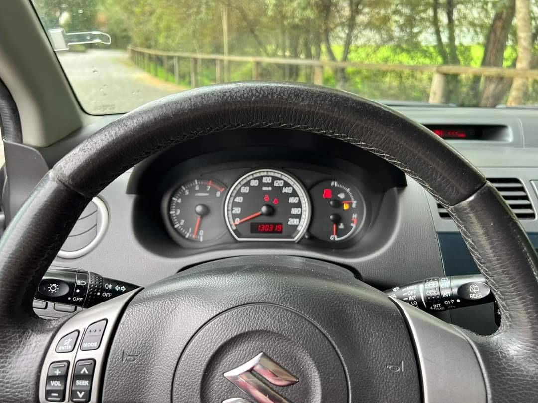 suzuki-swift-2007-gasolina-1328cc