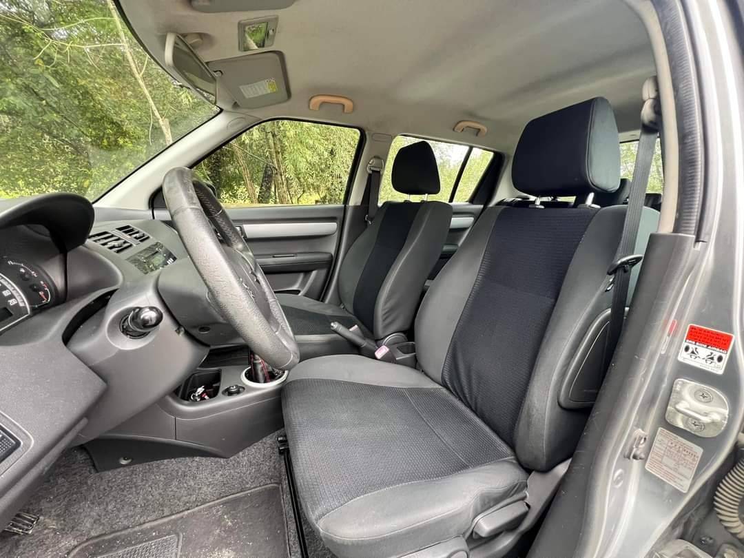 suzuki-swift-2007-gasolina-1328cc