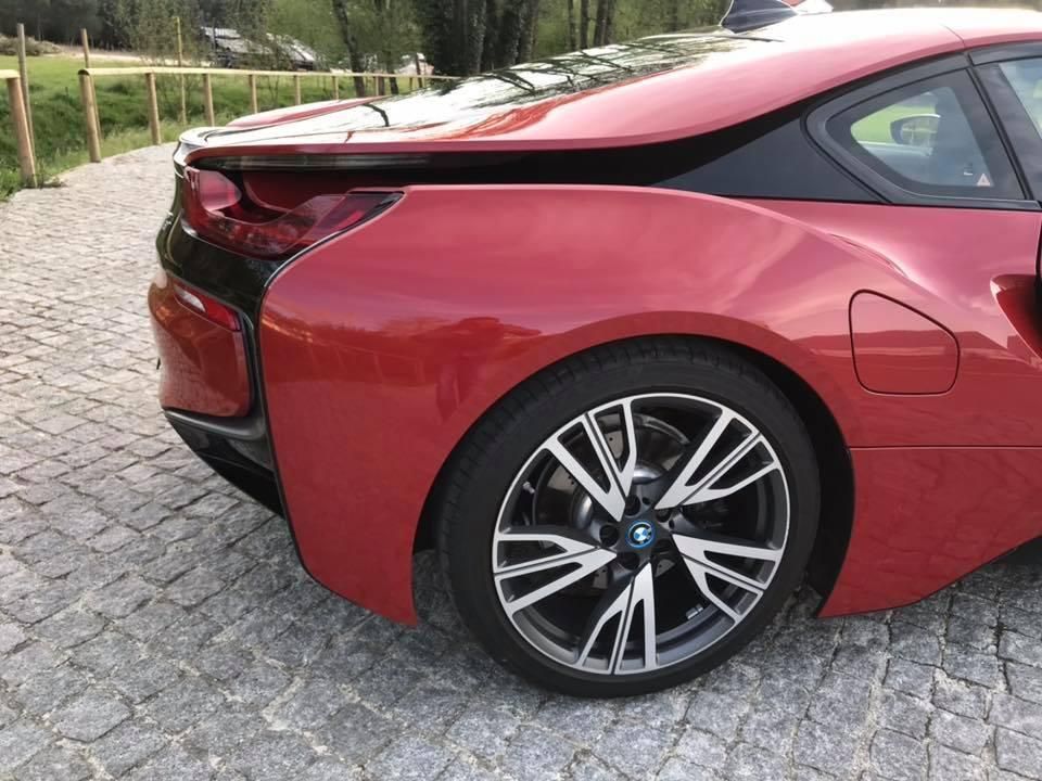 bmw-i8-2017-hibrido-a-gasolina-1499cc