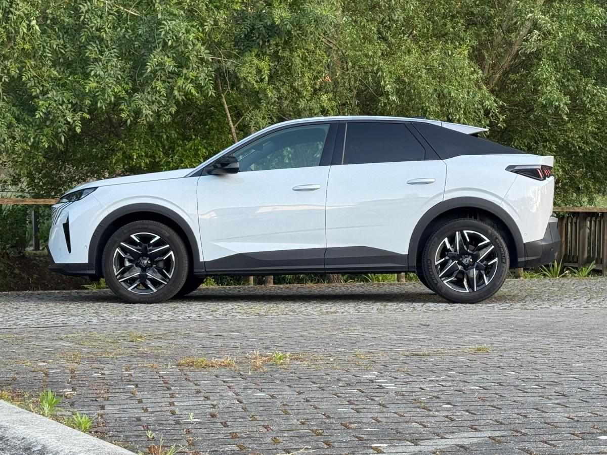 peugeot-3008-2025-gasolina-1199cc