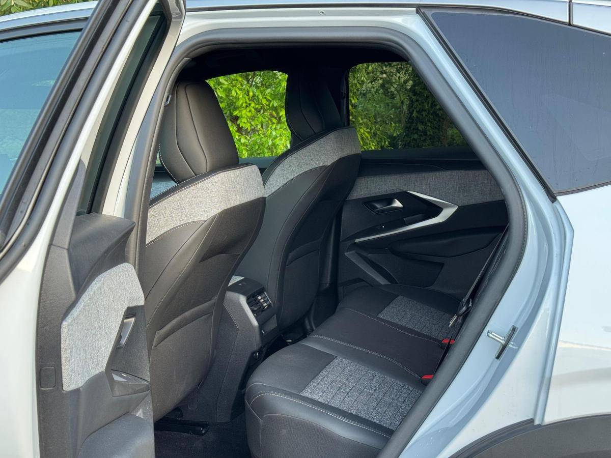 peugeot-3008-2025-gasolina-1199cc