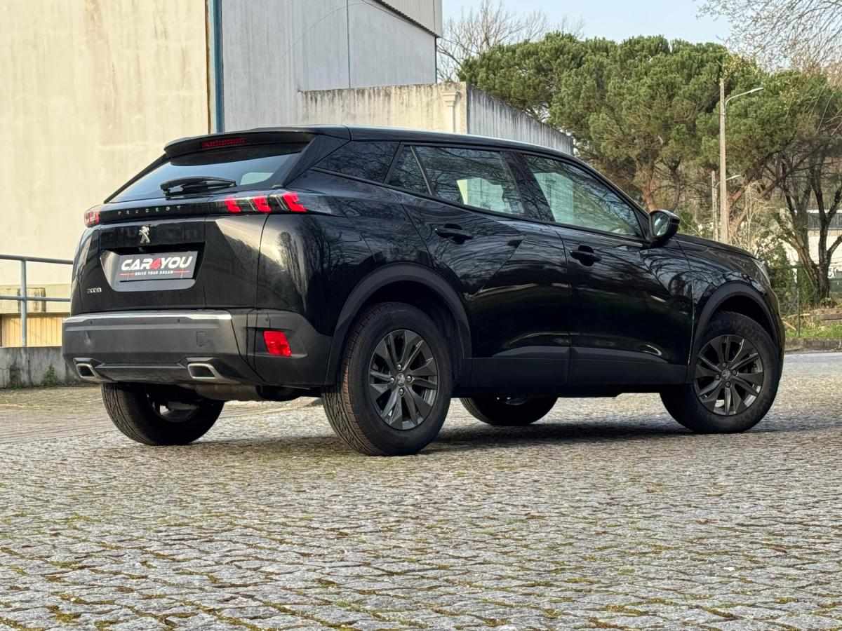 peugeot-2008-2022-gasolina-1199cc